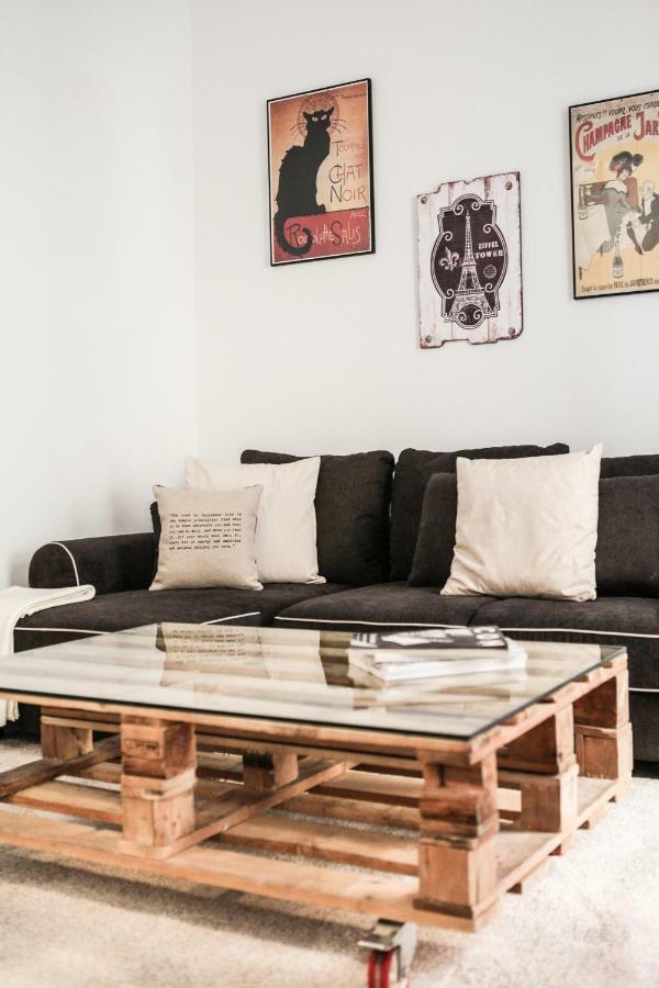 Stylish Apts Center Malasaña- 1, 2&3 Bedroom Flats In Same Building * Madrid