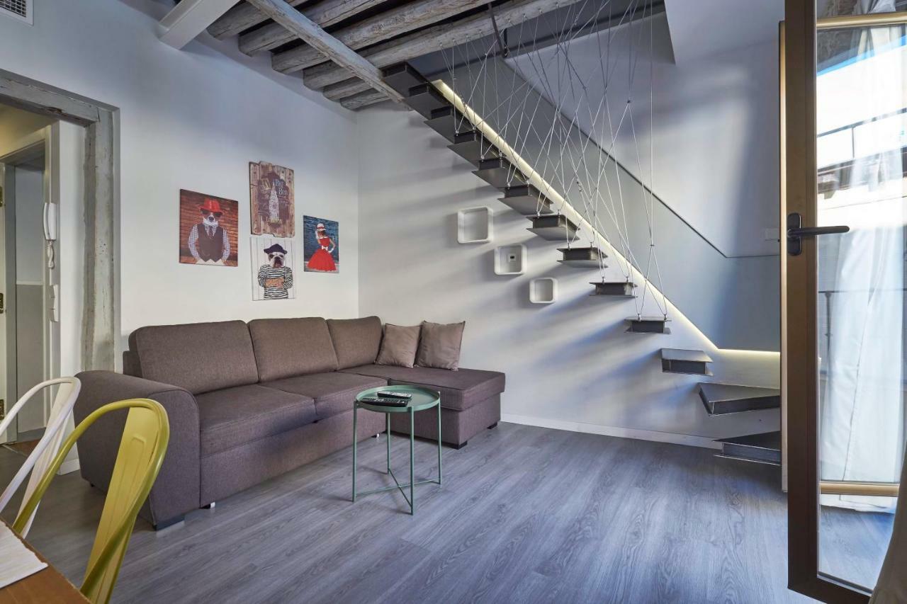 Stylish Apts Center Malasaña- 1, 2&3 Bedroom Flats In Same Building